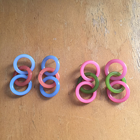 acrylic chain earring (2 colors)