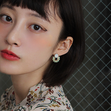 paon earrings (2 colors)