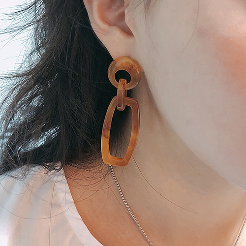 O ring + ellipse earring (2 colors)