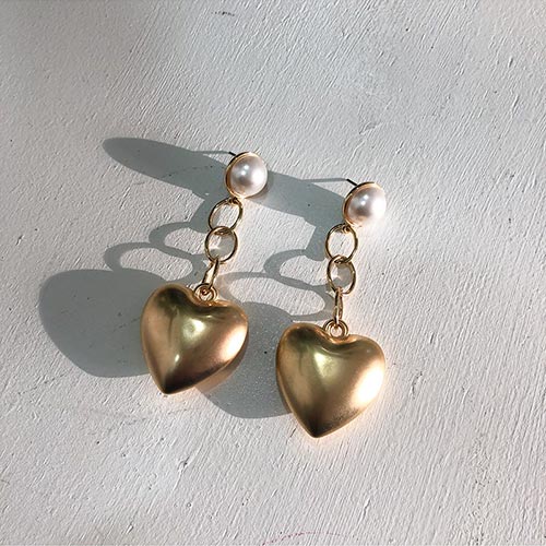 vintage gold heart drop earrings