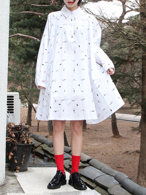 snap button pattern dress (only white)