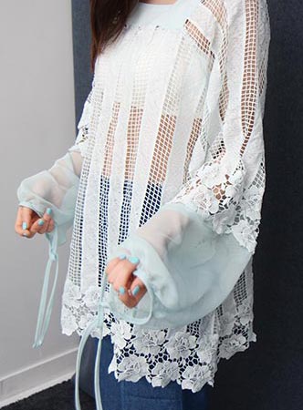 flower lace see-through  tunic (2 colors)