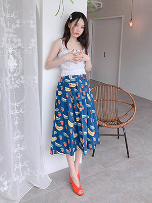 sweet fruit skirt (2 colors) 