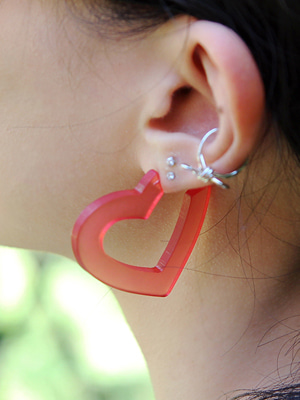 heart acrylic earring (3 colors)