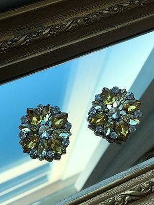 all cubic dandelion earring
