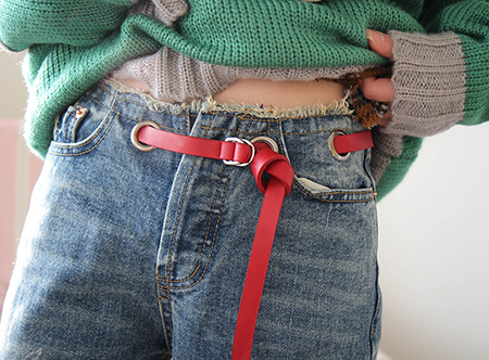RED belt &amp; eyelet hole denim pants set (2 sizes)