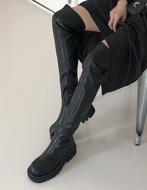 soft long boots (6 sizes)