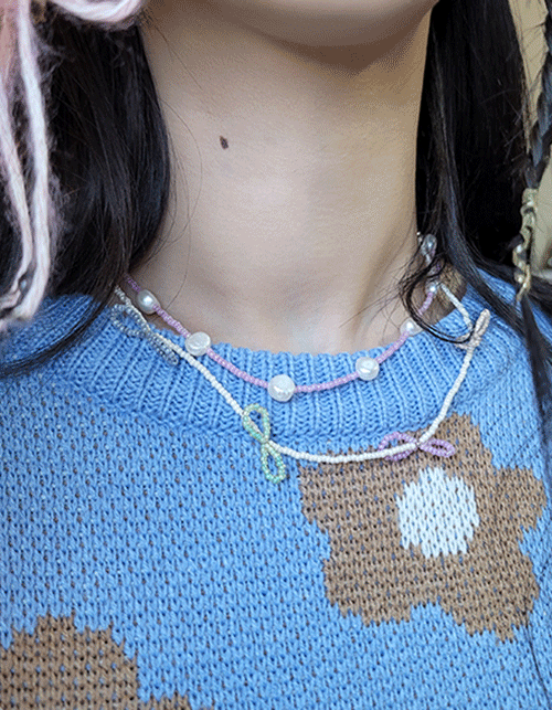 petit beads ribbon necklace