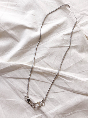 D ring multi-use necklace