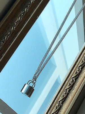 mini lock necklace
